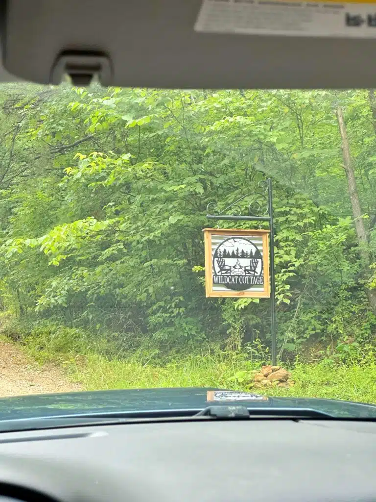 airbnb in hocking hills, ohio