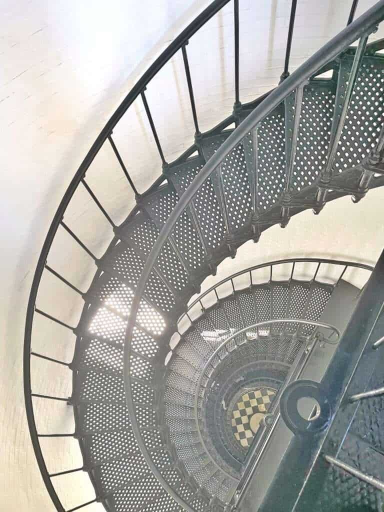 The spiral staircase in the lighthouse in st augustine
