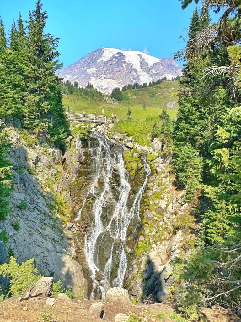 myrtle falls at mount rainier national park