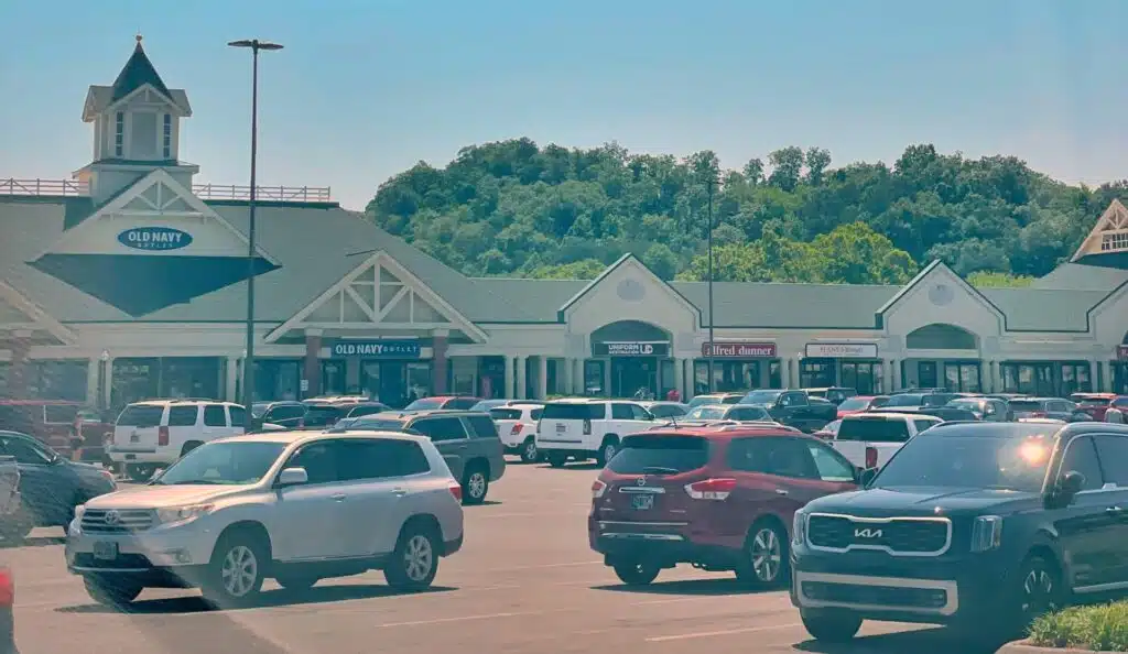 Tanger outlet shops in pigeon forge