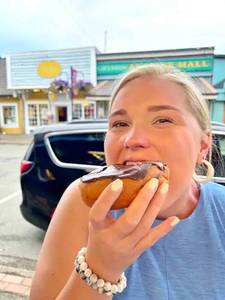 donut in poulsbo